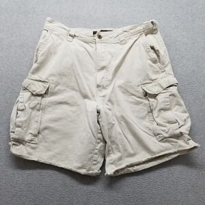 Abercrombie & Fitch Cargo Shorts Mens 33 Ivory‎ Outdoor Pockets Casual